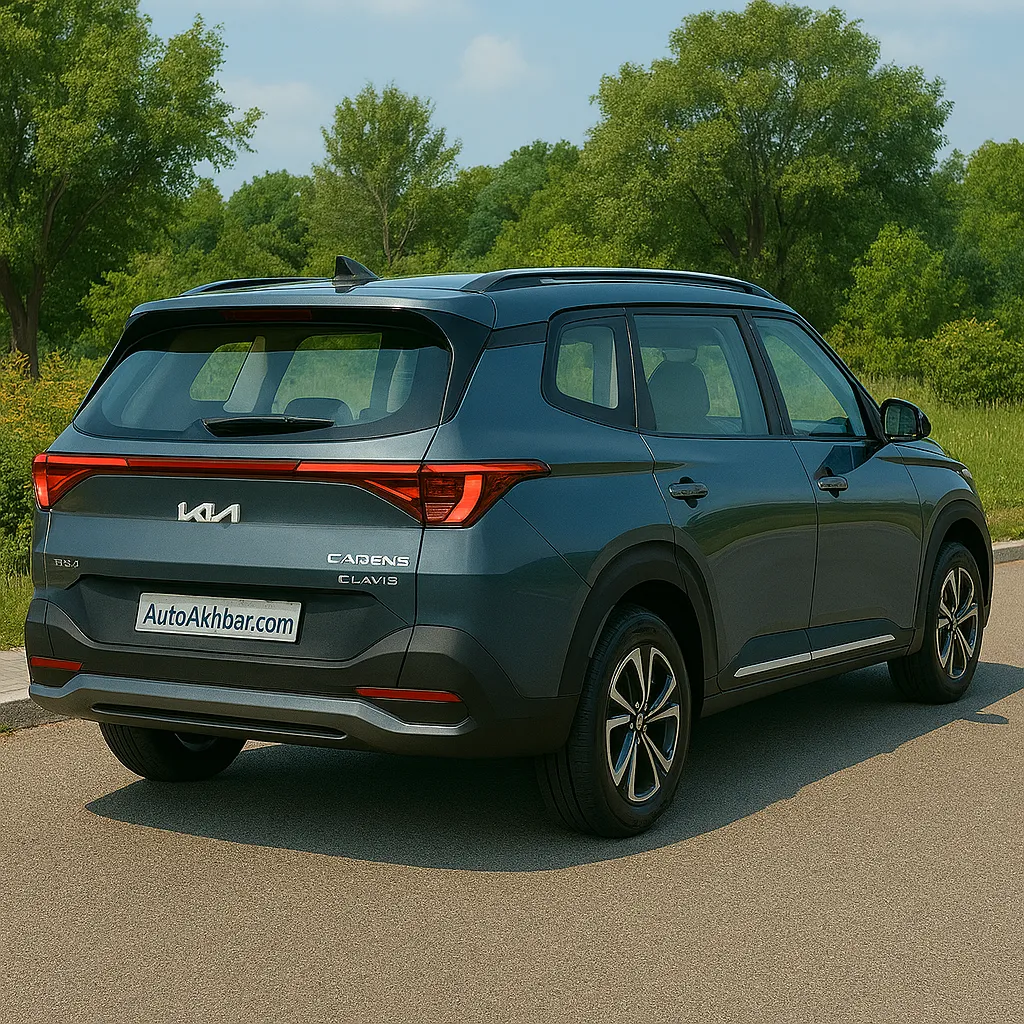 Rear design of Kia Carens Clavis EV with connected LED tail lamps – autoakhbar.com
