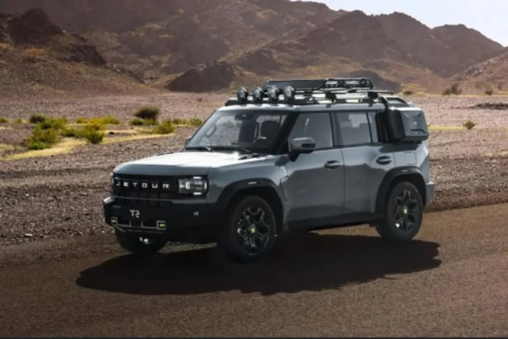 JSW Hybrid Monster SUV front view with booking and delivery time overlay – AutoAkhbar.com