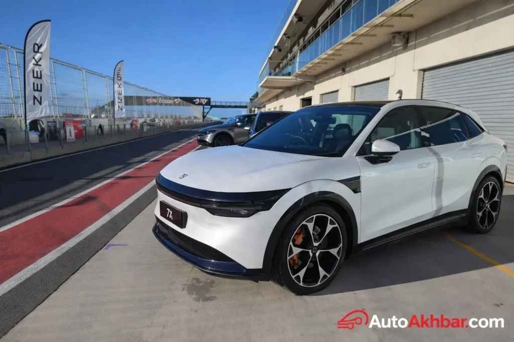 Zeekr 7X Australia electric SUV on racetrack with premium design and performance features