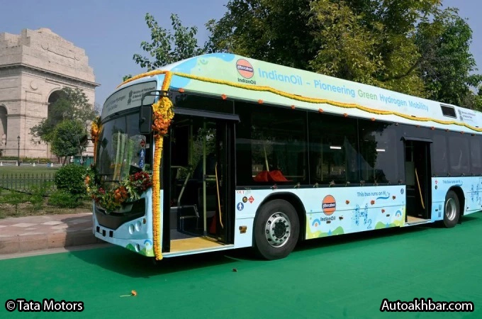 Side profile of Tata hydrogen fuel cell bus near India Gate Delhi during launch event