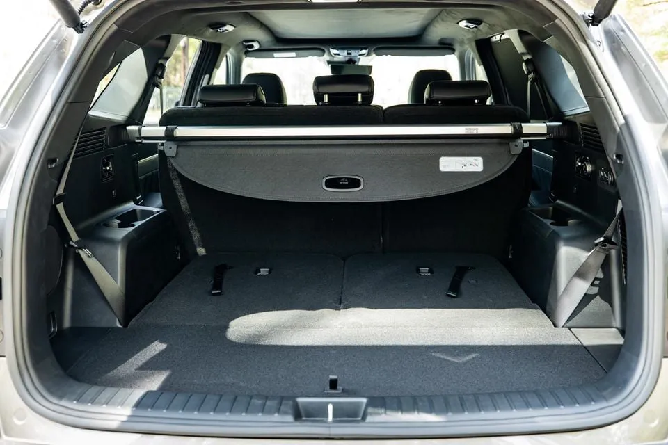 Kia Sorento boot scape 2