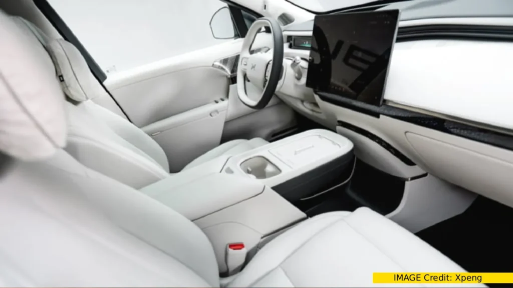 Xpeng G9L electric SUV Interior