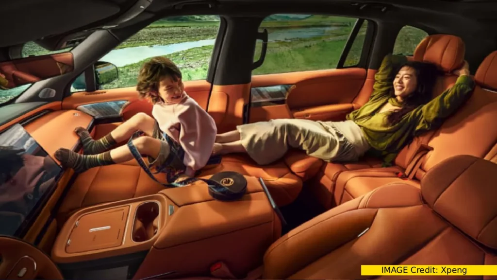 Xpeng G9L electric SUV Interior (2)