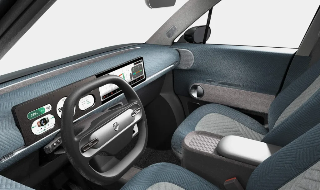 telo truck interior