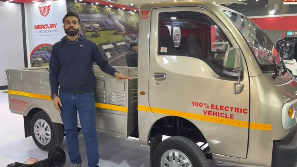Mushak Electric Pickup Mini Truck Side angle